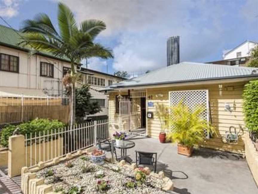 Kookaburra Inn, Spring Hill, QLD