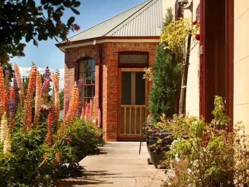 Blakes Manor Self Contained Heritage Accommodation, Deloraine, TAS