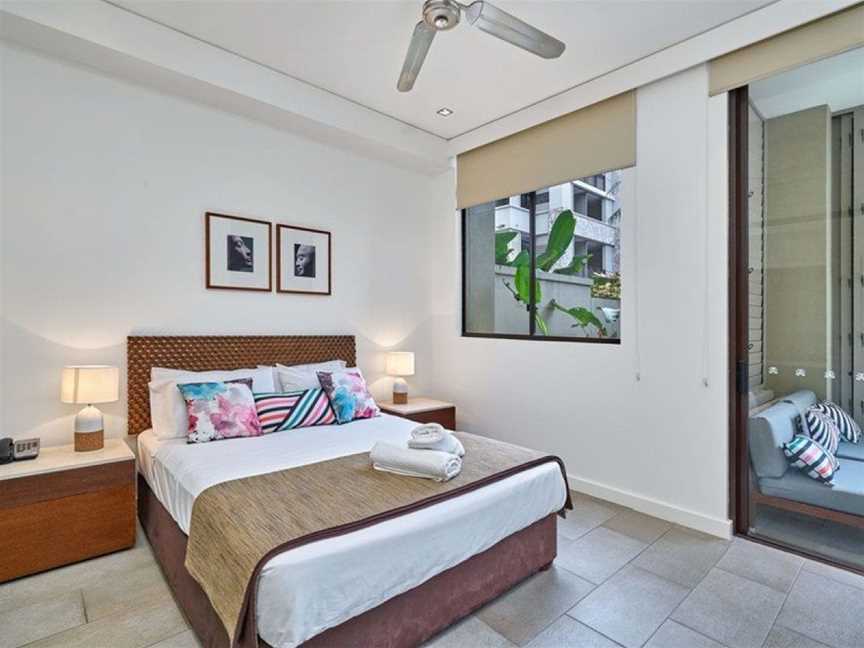 Sea Temple Palm Cove Private Apartment 120, Palm Cove, QLD