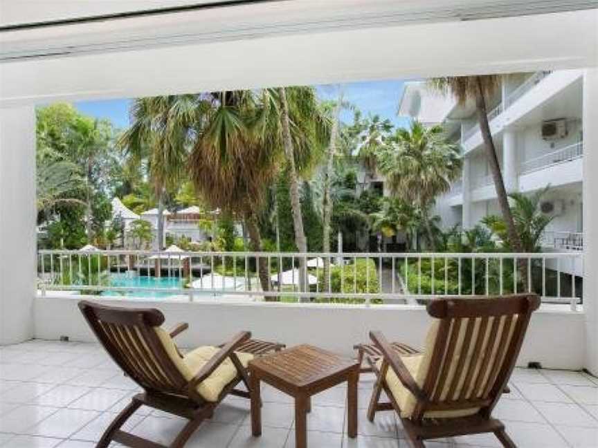 Poolside Apt In Alamanda Beachfront Resort 74, Palm Cove, QLD