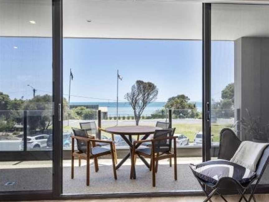 Blairgowrie Apartment 1 - on the beach, Blairgowrie, VIC