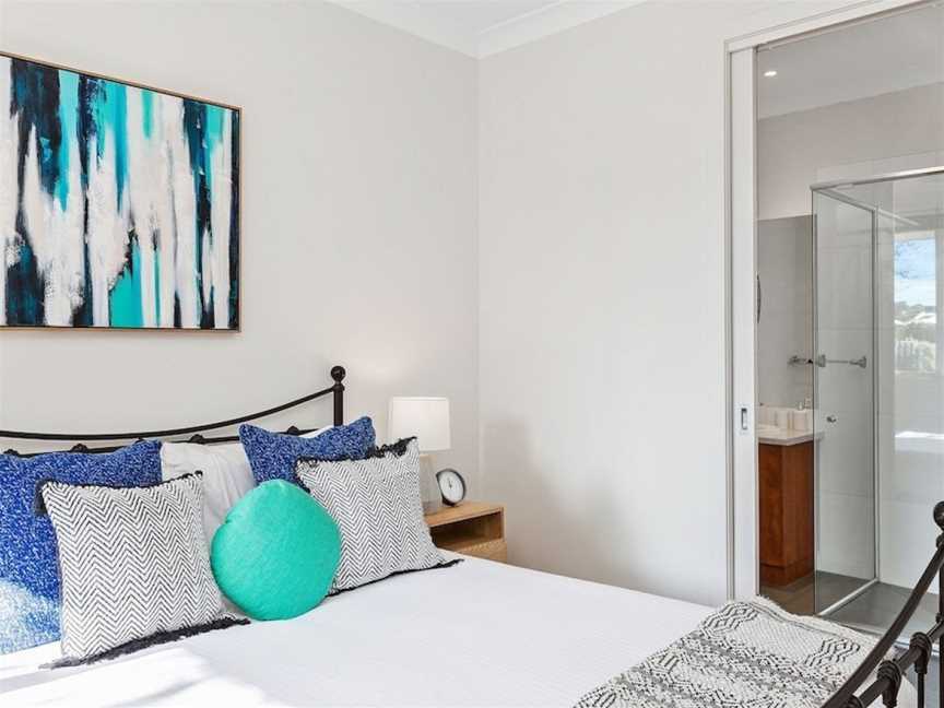 BOUTIQUE STAYS - The Richardson, Parkdale, VIC