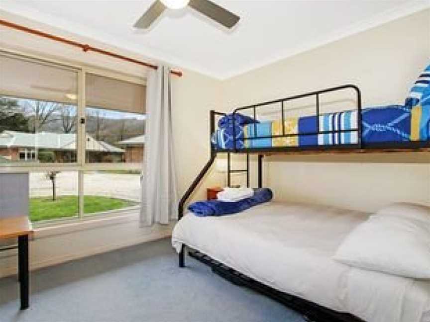 Valley View Townhouse - on the RAIL TRAIL, Bright, VIC