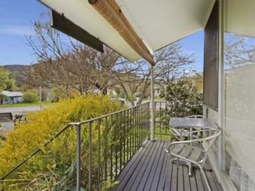 Delany Surprise - Pet friendly house, Bright, VIC