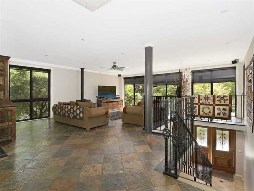 Canyons Bend - 5 Minute walk to shops and cafes, Bright, VIC