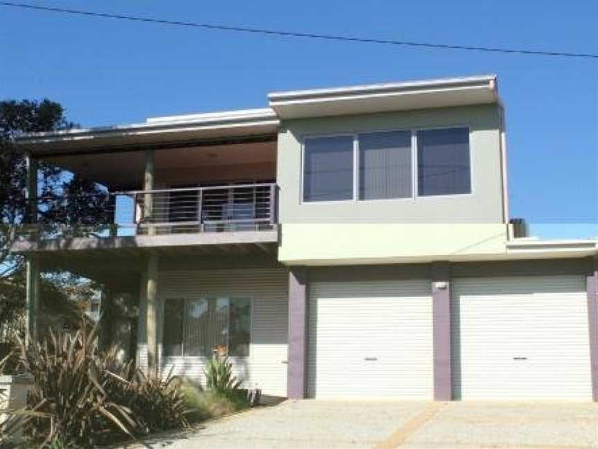 61 Red Rocks Rd, Cowes, Cowes, VIC