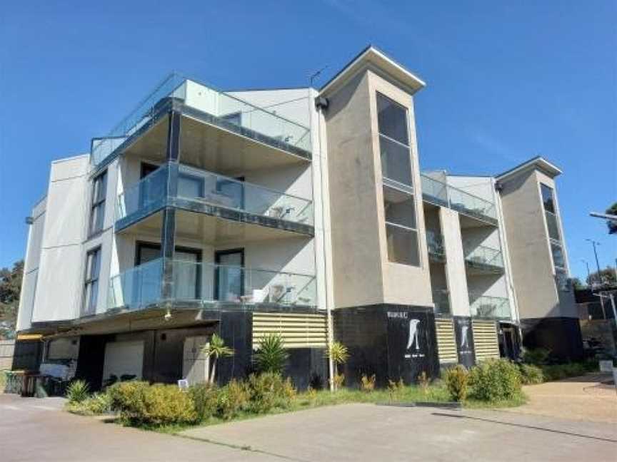 Apartments in Phillip Island Towers - Block C, Cowes, VIC