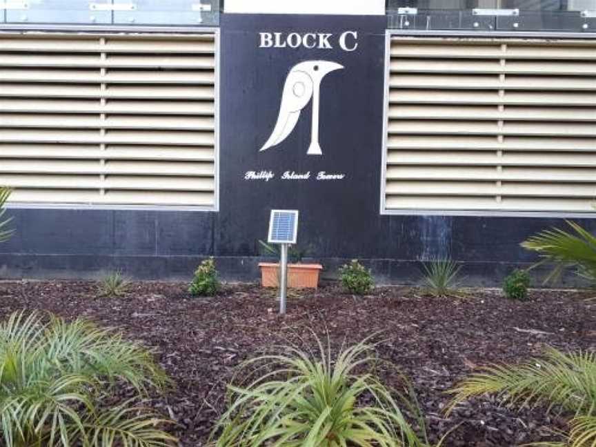 Apartments in Phillip Island Towers - Block C, Cowes, VIC