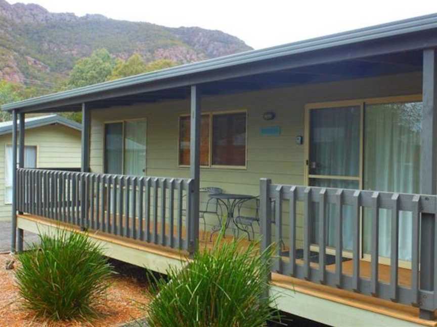 AWONGA COTTAGES, Halls Gap, VIC