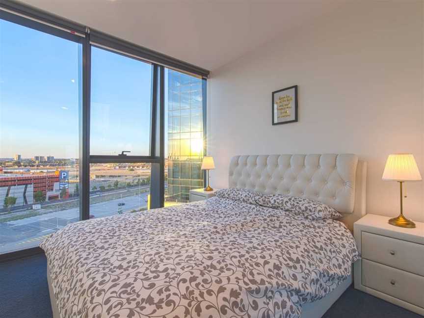 Cozy Melbourne Star 2 Bedroom Apartment Docklands, Docklands, VIC