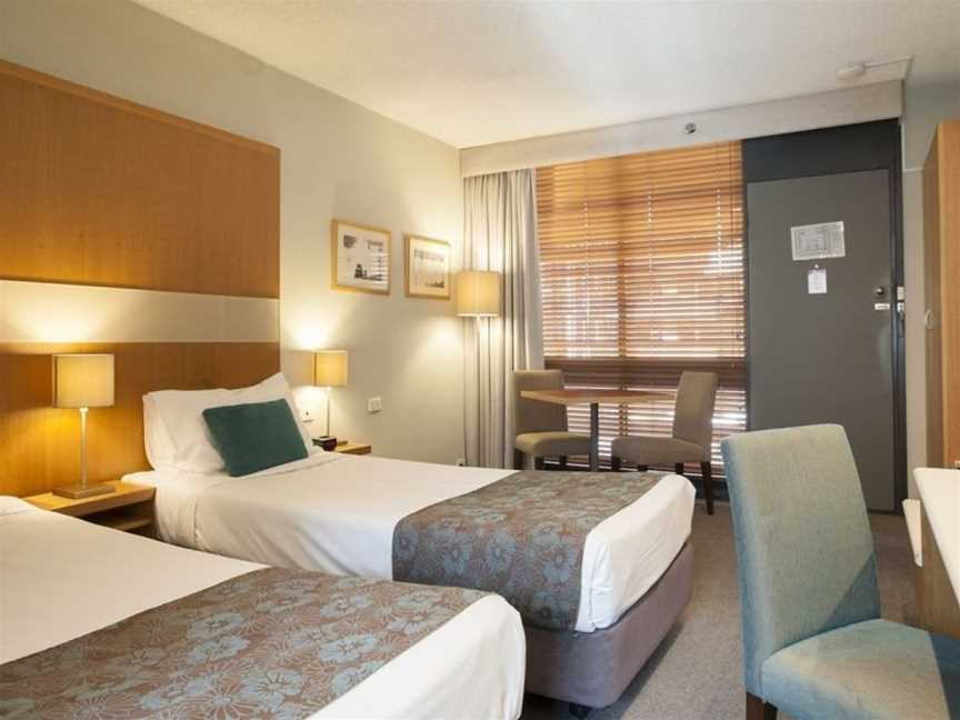 Quality Hotel Downtowner on Lygon, Accommodation in Carlton