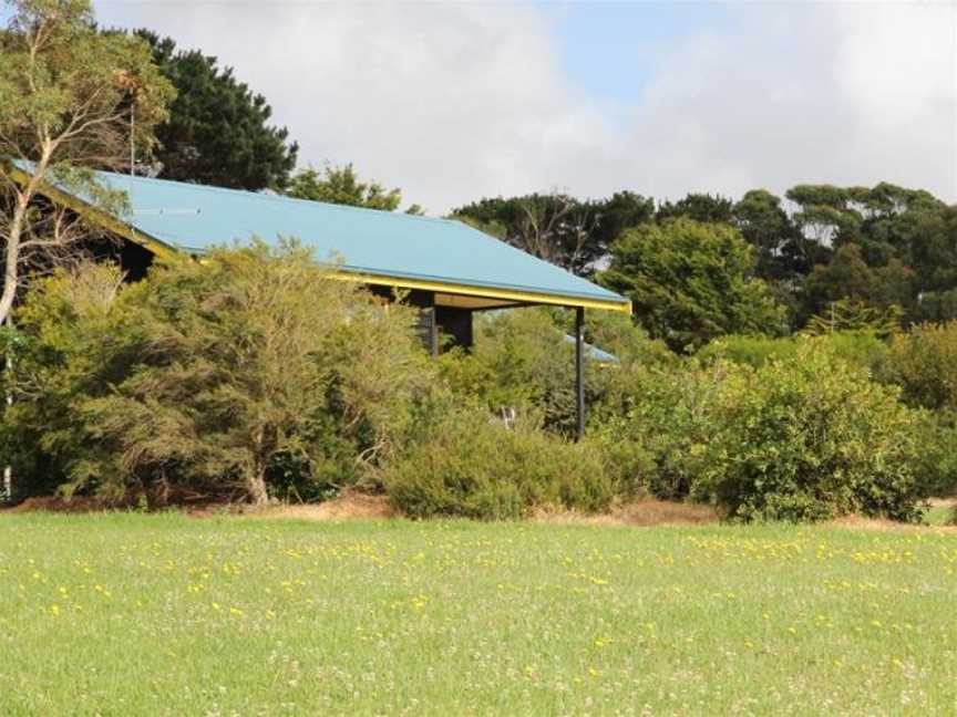 Black Cockatoo Cottages, Yanakie, VIC