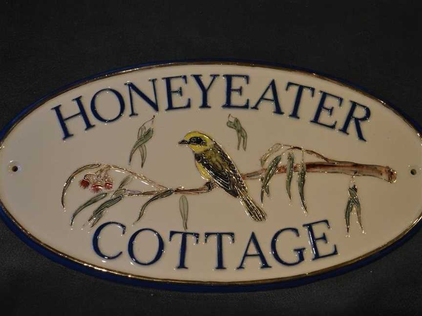 Honeyeater Cottage, Yellingbo, VIC