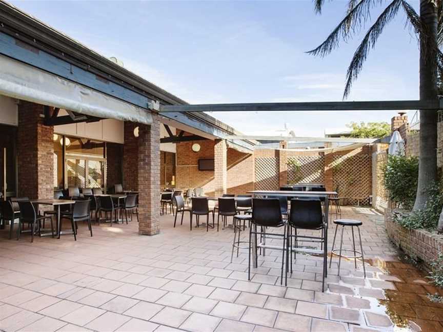 Parkway Hotel, Frenchs Forest, NSW