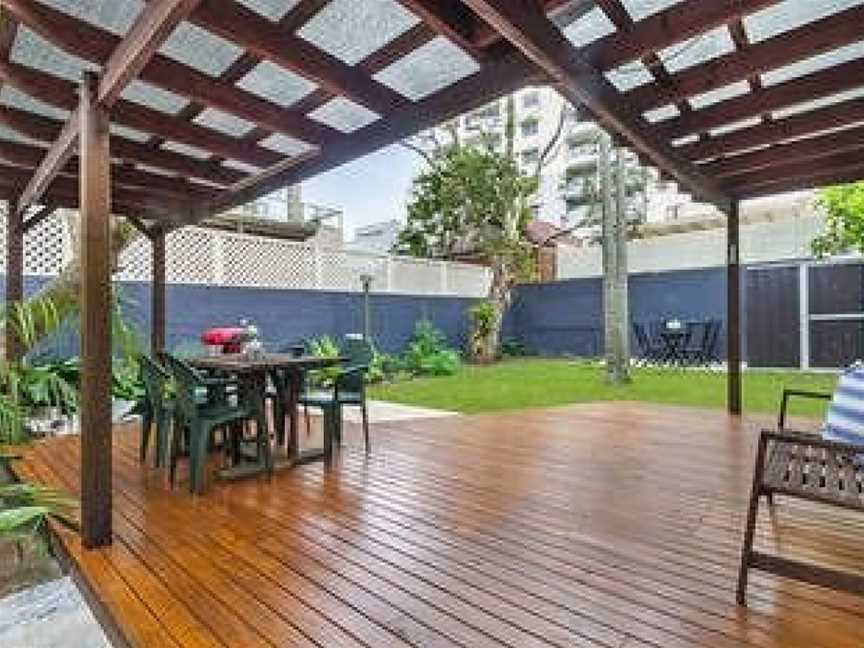 Manly garden apartment, Manly, NSW