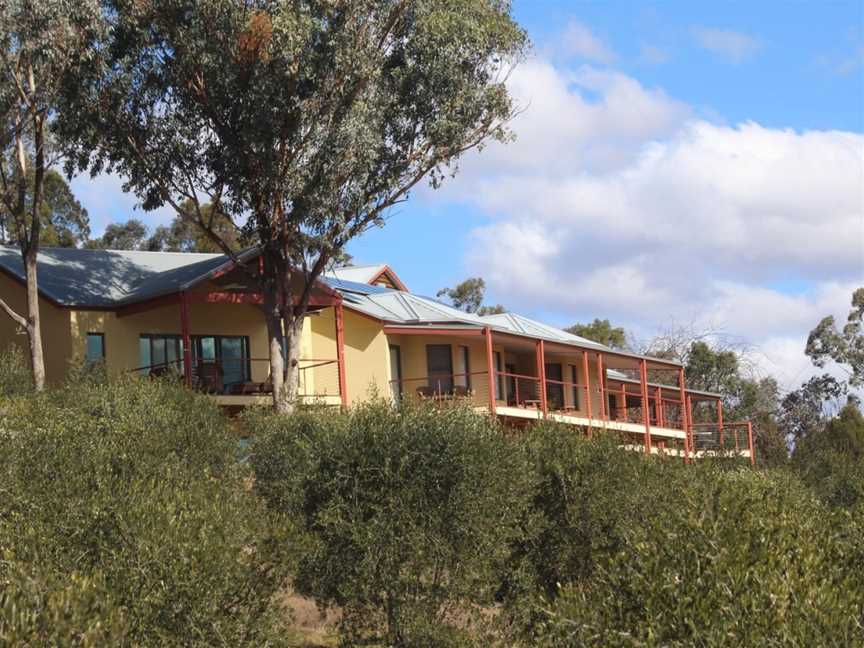 Wombadah Luxury Accommodation, Eurunderee, NSW