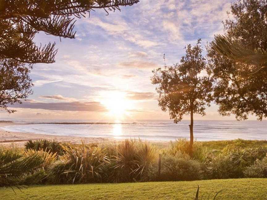 Kims Beachside Retreat, Toowoon Bay, NSW