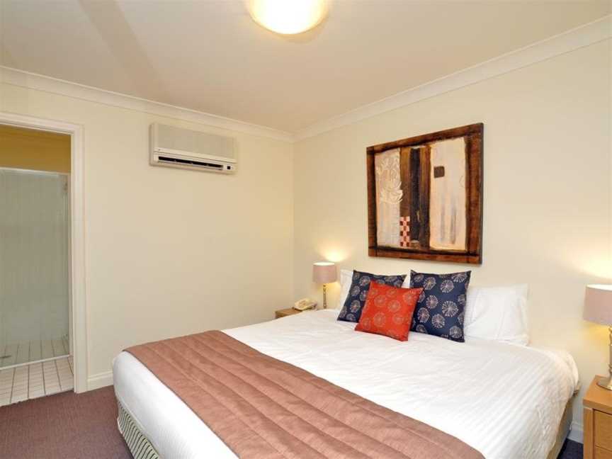 Villa Executive 2br Cypress Resort Condo located within Cypress Lakes Resort (nothing is more central), Pokolbin, NSW