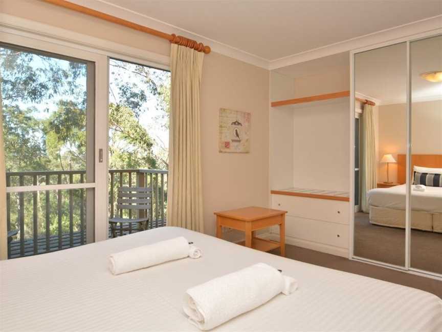 Villa 3br Bella Vista Resort Condo located within Cypress Lakes Resort (nothing is more central), Pokolbin, NSW