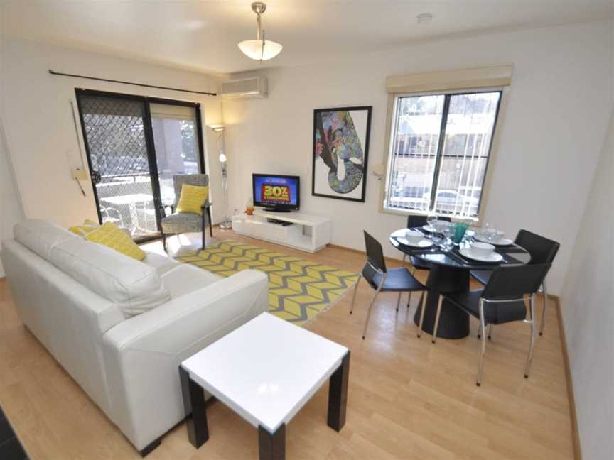 Woolloomooloo Self-Contained Modern One-Bedroom Apartment (8CAT), Woolloomooloo, NSW