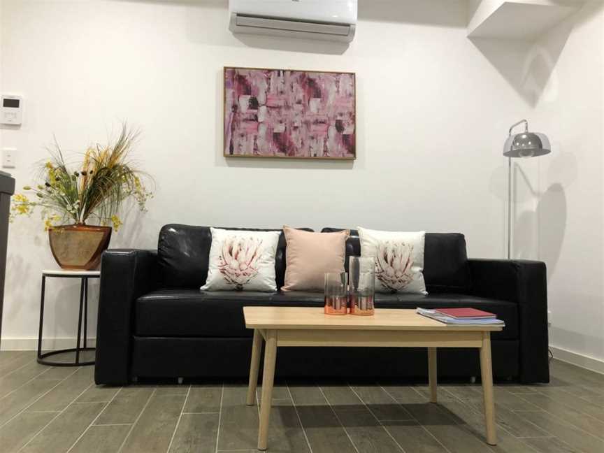 Comfortable, New Homebush Apartment, Homebush, NSW