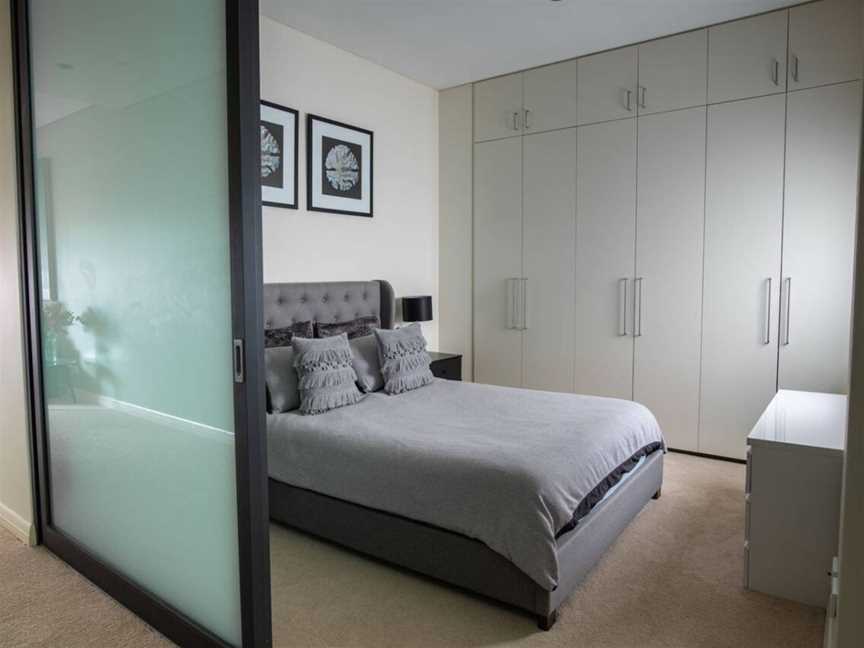 Spacious apartment Close to Sydney CBD, Camperdown, NSW