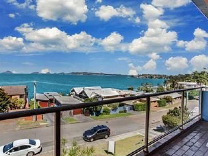 Triview, Unit 10/1 Mitchell Street, Soldiers Point, NSW