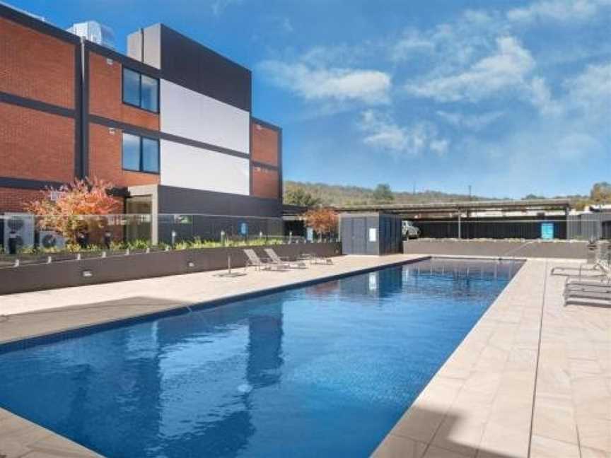 4 Bedroom Luxury City Penthouse Apartment, Wagga Wagga, NSW