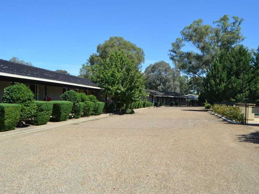 Burringa Garden Motel, Lake Albert, NSW