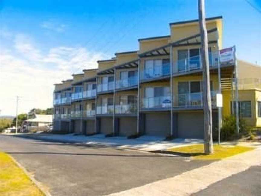 Seaspray Apartments, Yamba, NSW