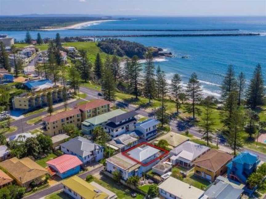 Sunshine - Close to Beaches and restaurants, Yamba, NSW