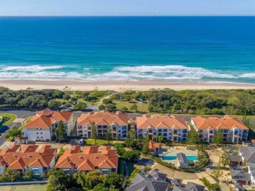 The Sands 7- great views across the ocean, Yamba, NSW