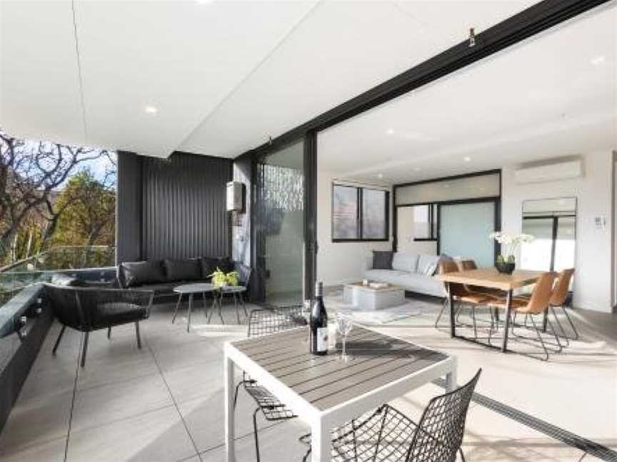 Banyandah Apartments, Coogee, NSW