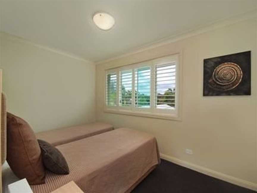 Pacific Blue Townhouse,  358/265 Sandy Point Road, Salamander Bay, NSW