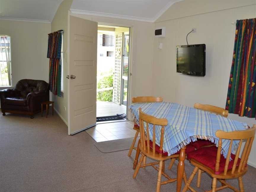 Sundial Holiday Units, North Haven, NSW