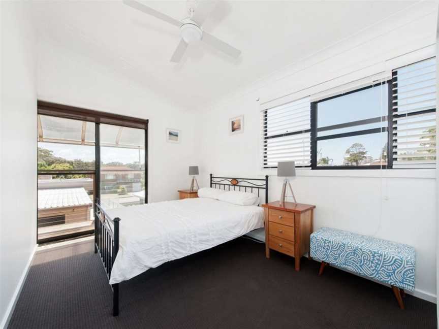 Shoally Loft, 58 Tomaree Road, Shoal Bay, NSW