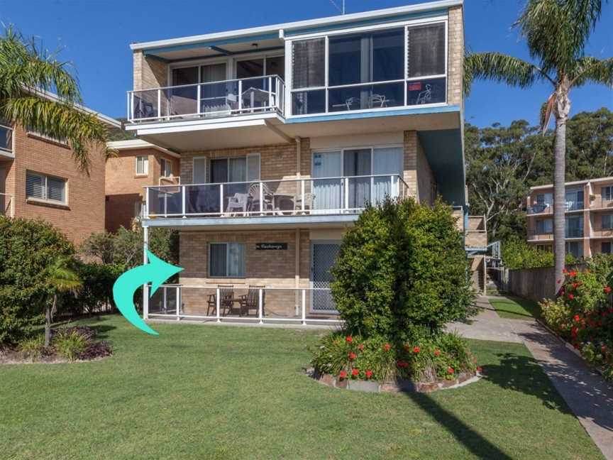 2-Bedroom Apartment -Castaways, Unit 1, Shoal Bay, NSW
