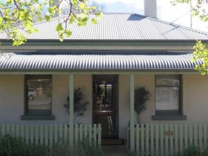 Magnolia Cottage, Orange, NSW