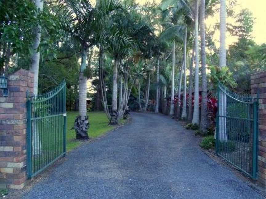 Emerald Tropical Palms B & B, Emerald Beach, NSW