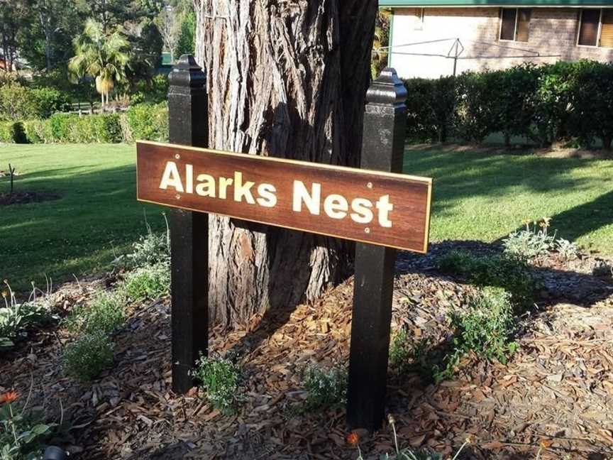 Alarks Nest Bed and Breakfast, Boambee, NSW