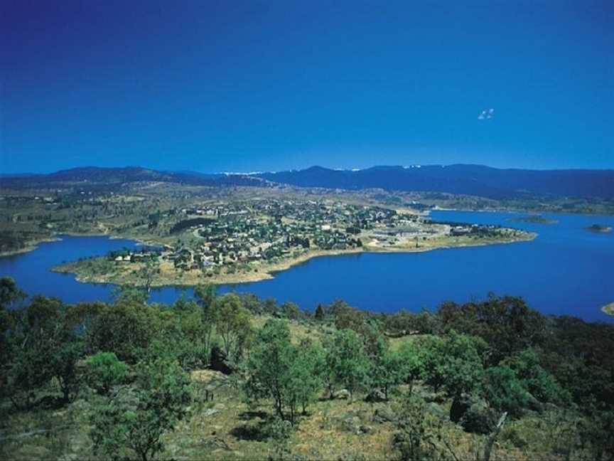 TOP DECK by Kristall Apartments, Jindabyne, NSW