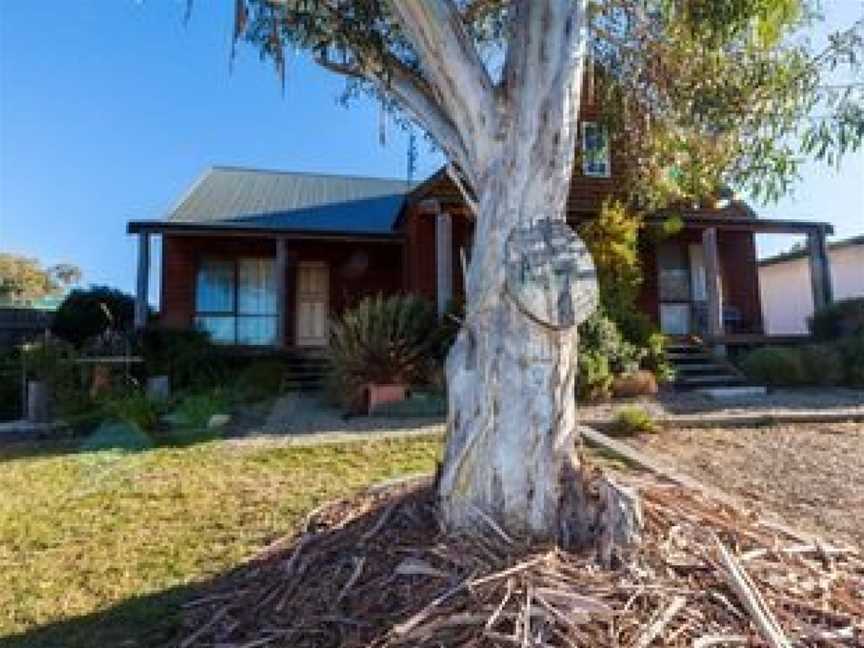 Aarlaur 1- Loft Style Townhouse in Jindabyne, Jindabyne, NSW