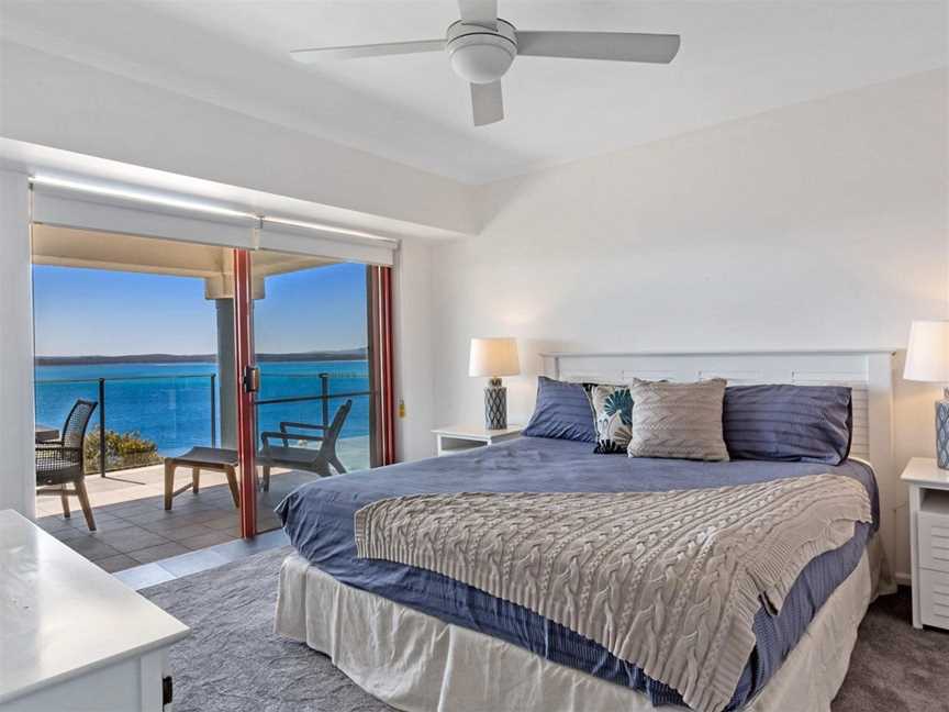 3-Bedroom Apartment -Le Vogue, Unit 22- FREE WI-FI, Nelson Bay, NSW