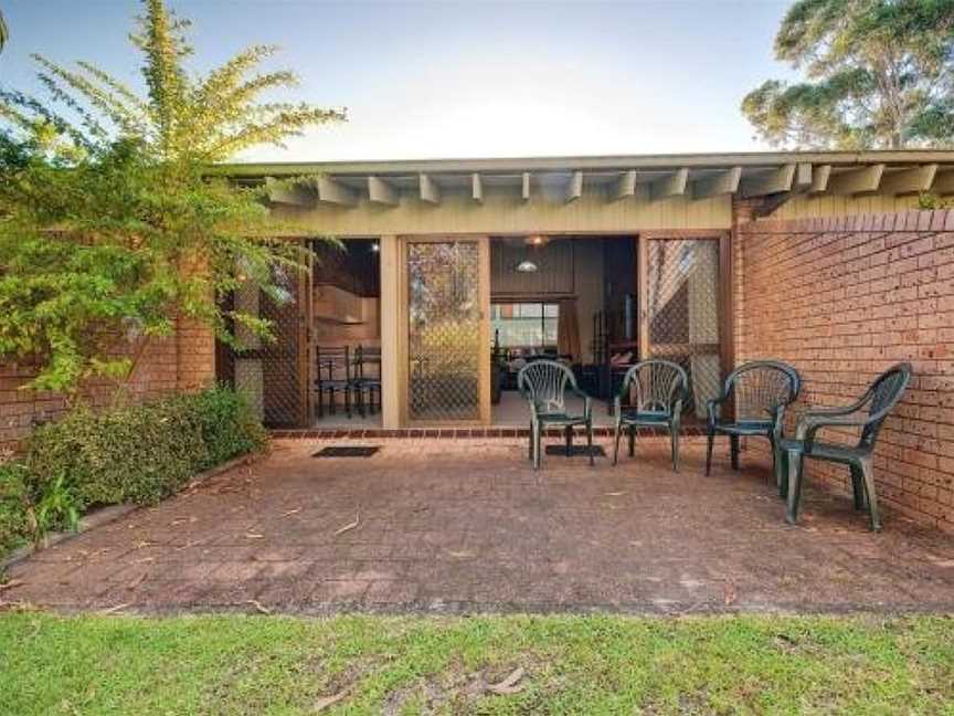 Gowrie Avenue, Bay Parklands, Townhouse 06, 2, Nelson Bay, NSW