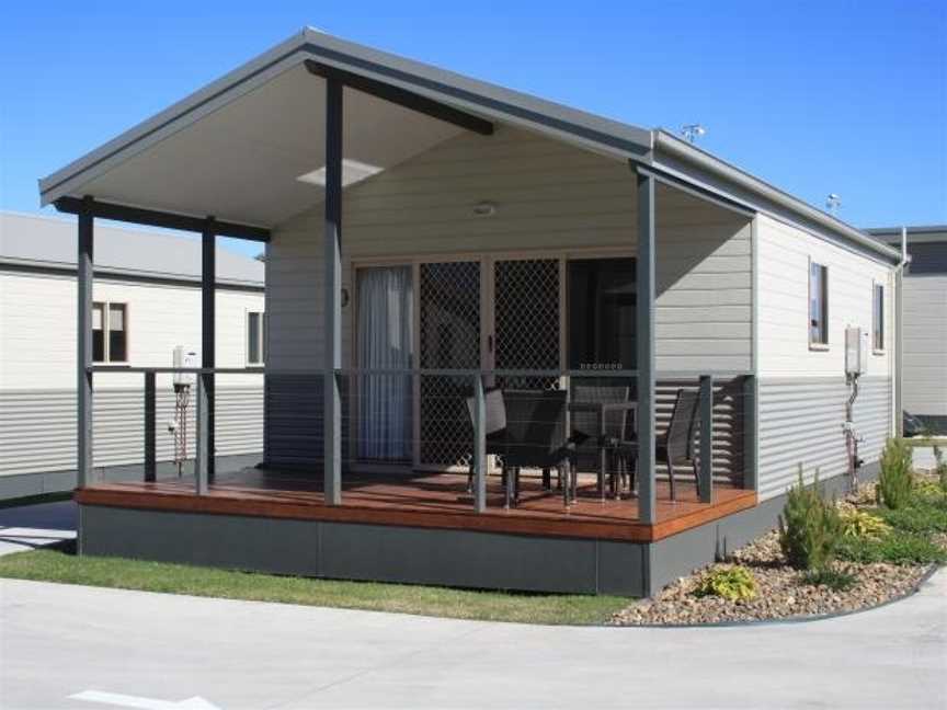 The Bowlo Holiday Cabins, Evans Head, NSW