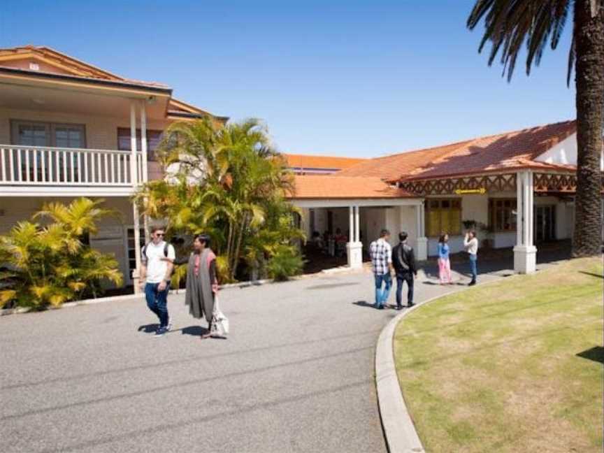 Beatty Lodge, Accommodation in West Perth