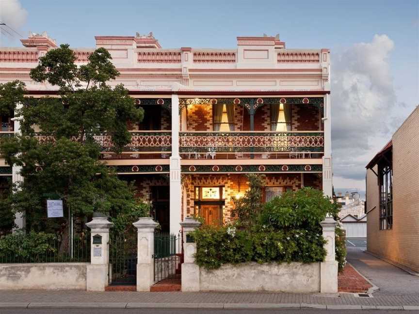 Annie's Victorian Terrace Accommodation Fremantle, Fremantle Town, WA