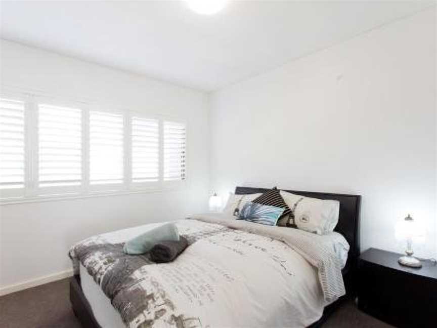 Belle Vue Apartment, North Coogee, WA