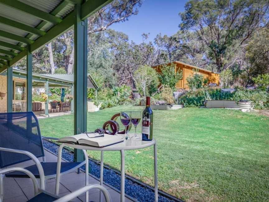 Devonleigh Bed and Breakfast, Baldivis, WA