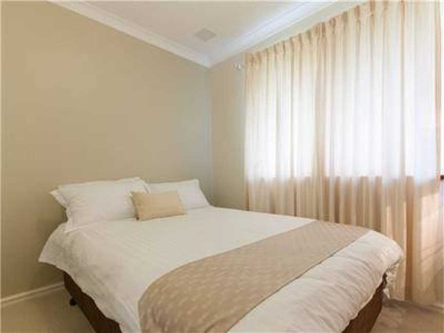 Garden City Short Stays, Booragoon, WA